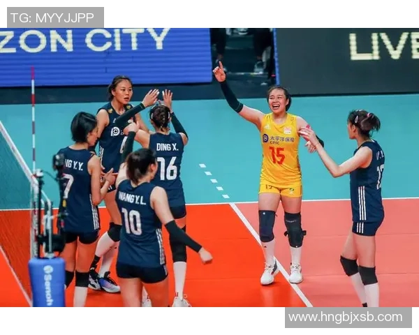 2014年女排大奖赛中国女排对阵日本女排精彩回顾与赛况分析