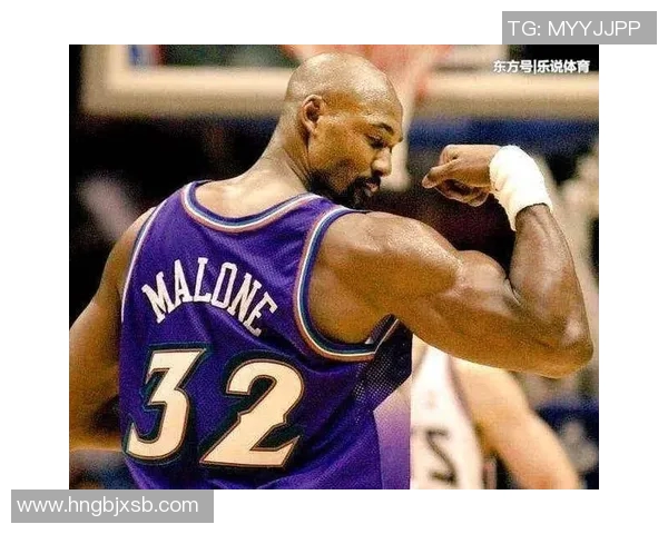 本华莱士与奥尼尔肌肉对决谁才是篮球场上的力量之王 本华莱士与奥尼尔肌肉对决谁才是篮球场上的力量之王